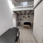 Appartement de 28 m² avec 1 chambre(s) en location à Hyeres