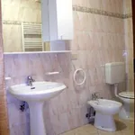 Rent 2 bedroom apartment of 740 m² in grado