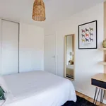 Rent a room in paris