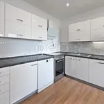 Pronajměte si 3 ložnic/e byt o rozloze 75 m² v Děčín