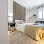 Rent 4 bedroom apartment in Valencia