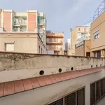 Rent 5 bedroom apartment in Barcelona