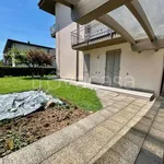 Rent 4 bedroom apartment of 155 m² in Villongo