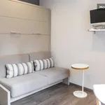 Appartement de 17 m² avec 1 chambre(s) en location à Paris