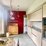 Rent 3 bedroom apartment of 110 m² in Adro