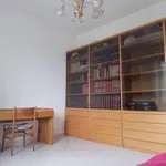 Rent 2 bedroom apartment in Milan