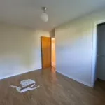 3 bedroom apartment of 990 sq. ft in Gatineau