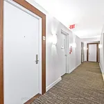 Appartement de 592 m² avec 1 chambre(s) en location à Toronto