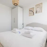 Appartement de 45 m² avec 4 chambre(s) en location à Paris