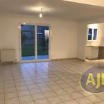 Rent 4 bedroom house of 91 m² in Le Pallet