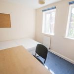 Rent 5 bedroom flat in East Of England