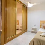 Alquilar 4 dormitorio apartamento en Valencia