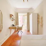 Rent a room of 185 m² in Lisboa