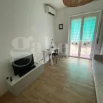 Rent 1 bedroom apartment of 40 m² in Milano