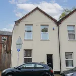 Rent 5 bedroom house in East Midlands