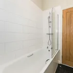 Rent 5 bedroom house in Leeds