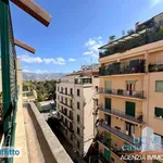 Rent 5 bedroom apartment of 145 m² in Palermo