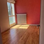 Appartement de 67 m² avec 4 chambre(s) en location à D'Allier