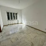 Rent 4 bedroom apartment of 104 m² in Roma