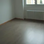 Rent 4 bedroom apartment in Chaux-de-Fonds