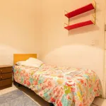 Rent a room of 125 m² in madrid