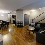 Maison de 818 m² avec 2 chambre(s) en location à Grande Prairie