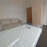 Rent 5 bedroom flat in Wales