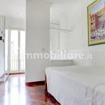 Rent 5 bedroom house of 349 m² in Rome