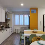 Rent a room in milan