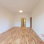 Pronajměte si 2 ložnic/e byt o rozloze 72 m² v Praha