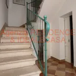 Rent 2 bedroom apartment of 100 m² in padova