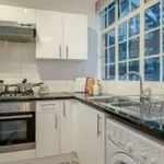 Rent 2 bedroom flat of 85 m² in London