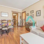 Rent 3 bedroom apartment of 85 m² in Oviedo