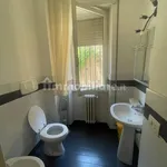 Rent 4 bedroom apartment of 130 m² in Rome