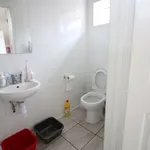 Rent 3 bedroom flat in Sheffield