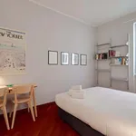 Rent 3 bedroom apartment of 65 m² in Milan