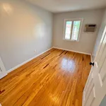 Rent 3 bedroom apartment in Queens