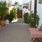 Rent 1 bedroom apartment of 35 m² in Cadiz']