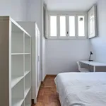 Rent a room in lisbon