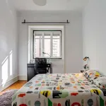 Rent a room of 110 m² in lisbon