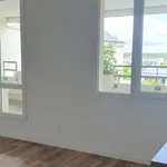 Appartement de 76 m² avec 3 chambre(s) en location à Trappes