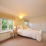 Rent 5 bedroom apartment in South East England