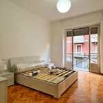 Rent 2 bedroom apartment of 50 m² in Turin