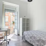 Rent a room in lisbon