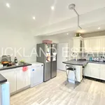 Rent 5 bedroom house in East Of England