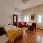 Rent 4 bedroom apartment of 125 m² in Padova