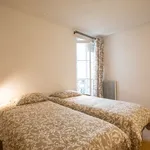 Appartement de 77 m² avec 3 chambre(s) en location à Paris