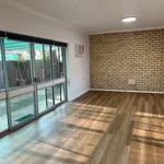 Rent 4 bedroom house in Tumby Bay