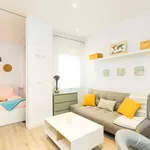 Rent 1 bedroom apartment of 30 m² in madrid