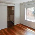 Rent 1 bedroom apartment in Thornbury